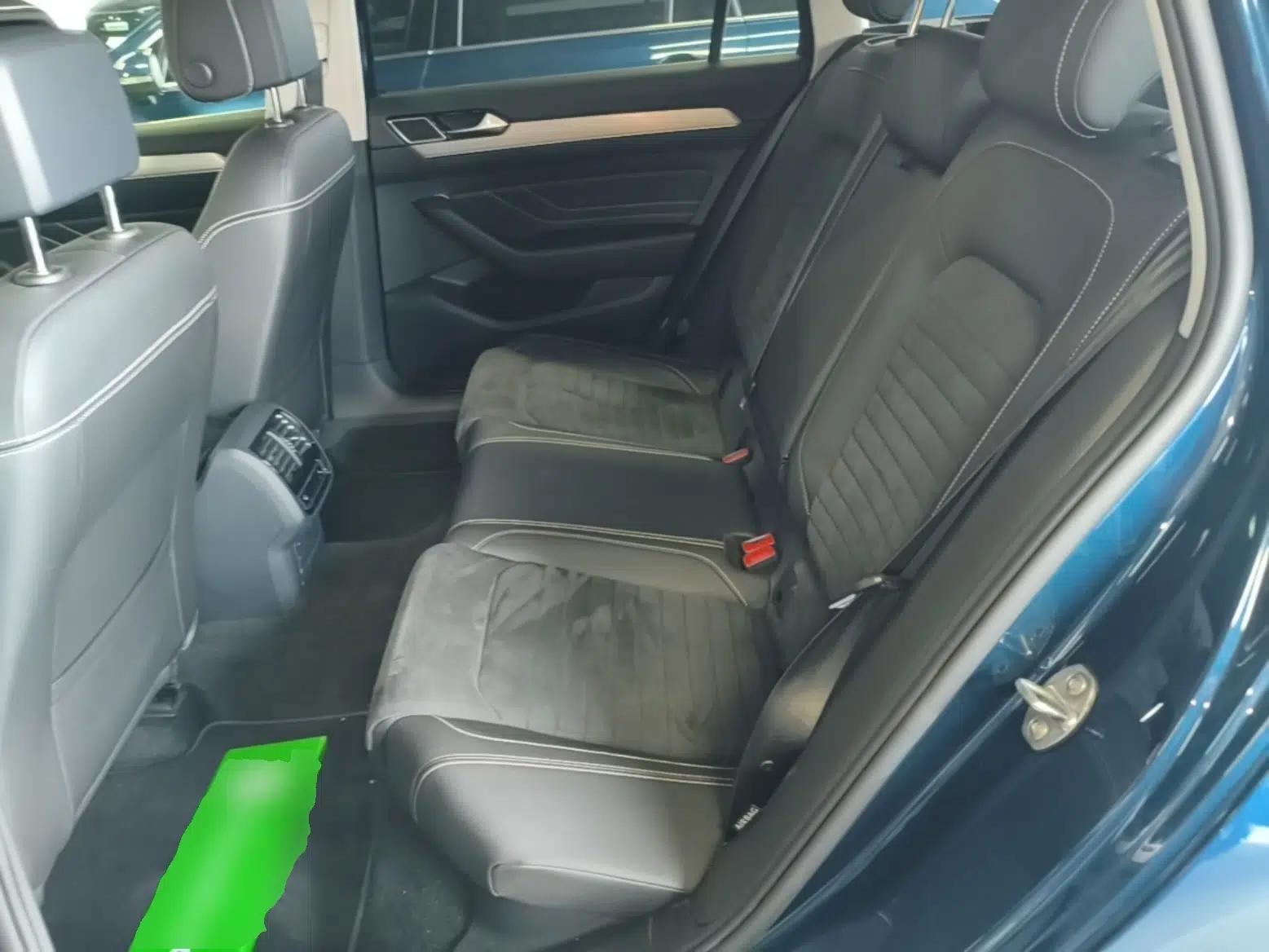 Volkswagen Variant 2021 2.0T Comfort Edition — миниатюра 20