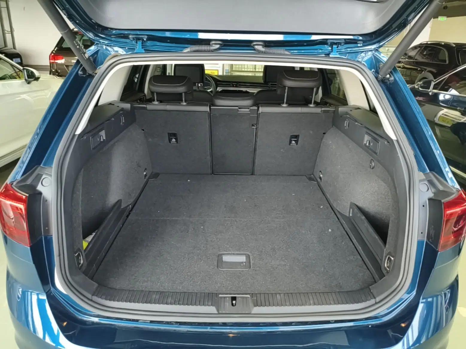 Volkswagen Variant 2021 2.0T Comfort Edition — миниатюра 22