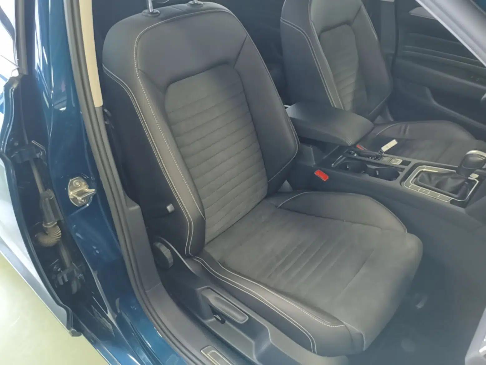 Volkswagen Variant 2021 2.0T Comfort Edition — миниатюра 23