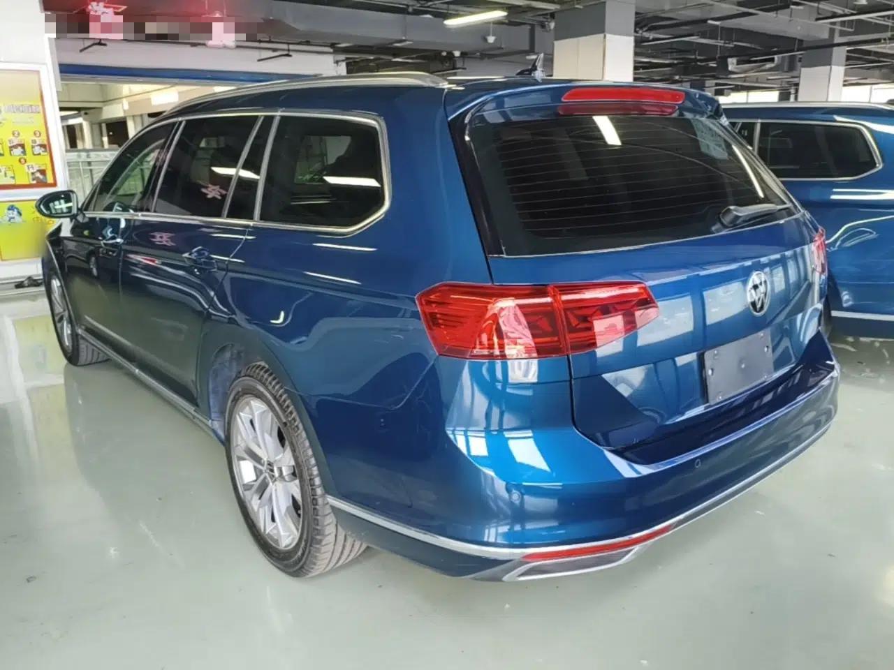 Volkswagen Variant 2021 2.0T Comfort Edition — миниатюра 4