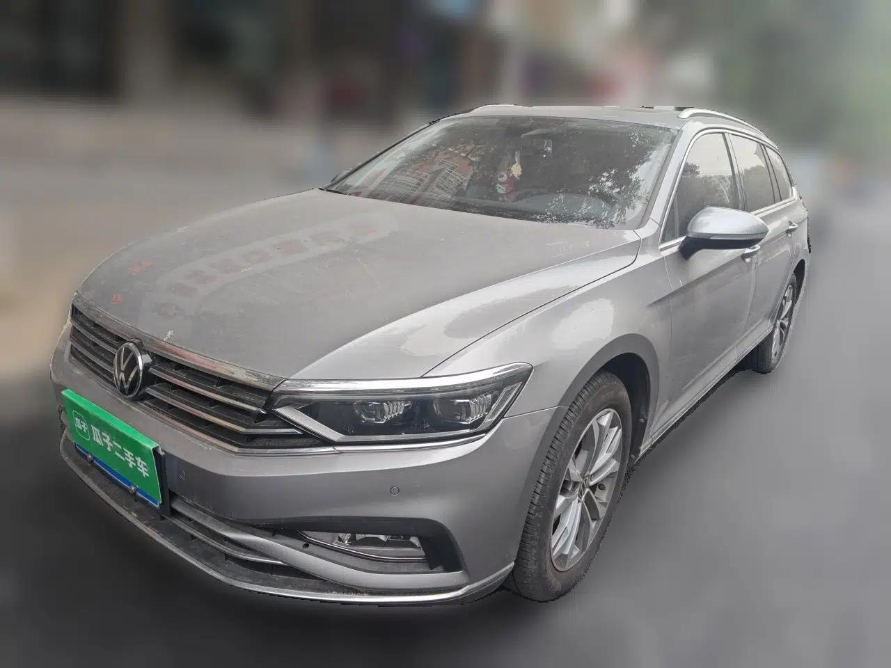 Volkswagen Variant 2021 2.0T Comfort Edition — миниатюра 1