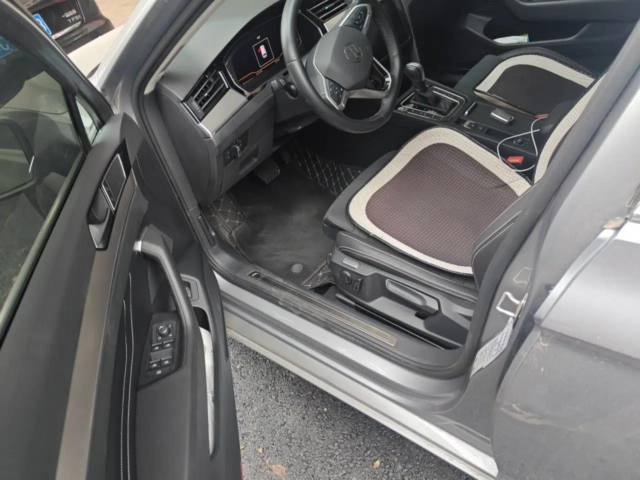 Volkswagen Variant 2021 2.0T Comfort Edition — миниатюра 17