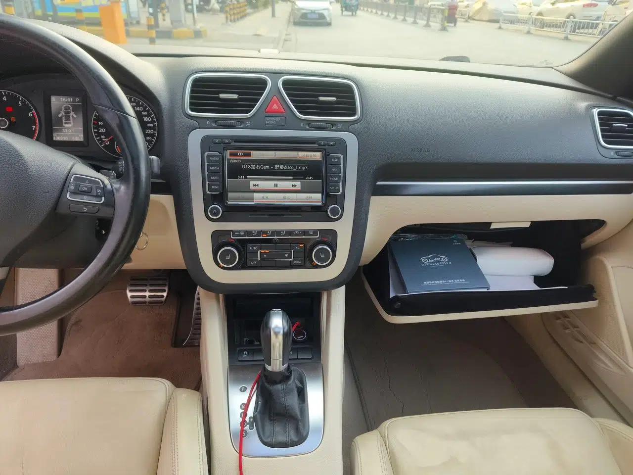 Volkswagen Eos 2011 2.0 TSI — миниатюра 14