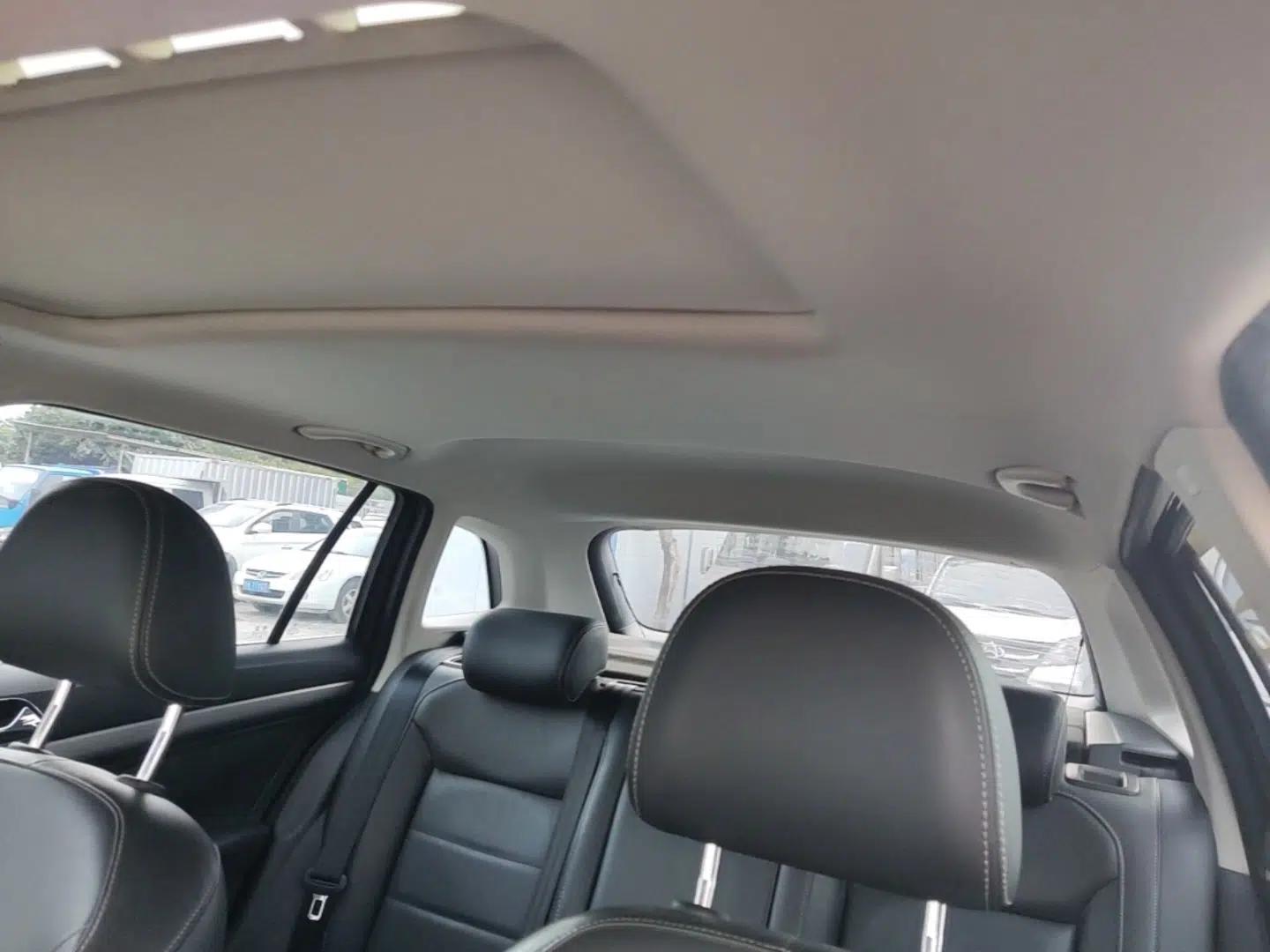 Volkswagen Gran Lavida 2015 1.6L Automatic Comfort Edition — миниатюра 20