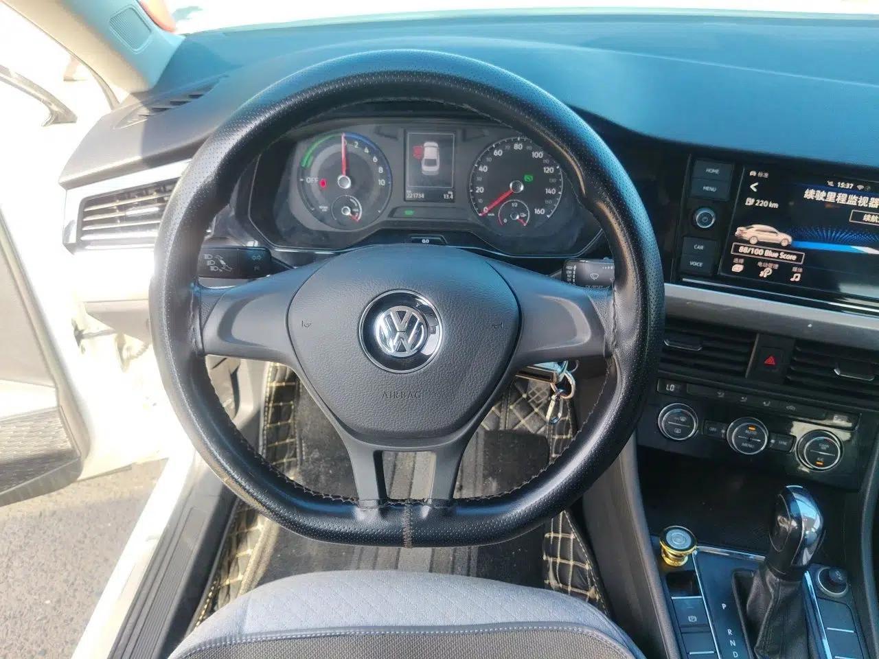 Volkswagen Bora Pure Electric 2020 Shan Model — миниатюра 11