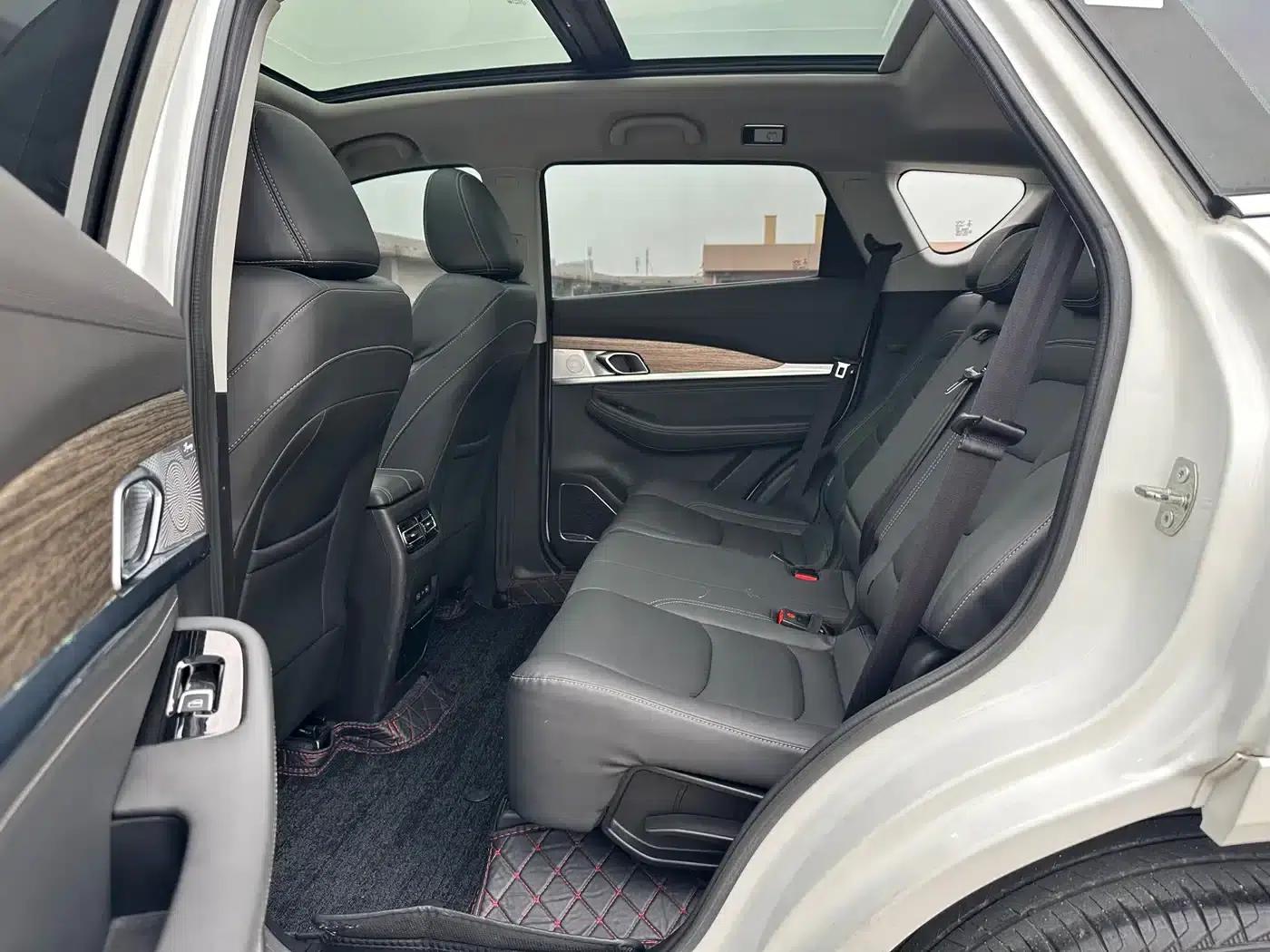 Jetour X70 2020 1.5T DCT Premium Edition 5-seater — миниатюра 11