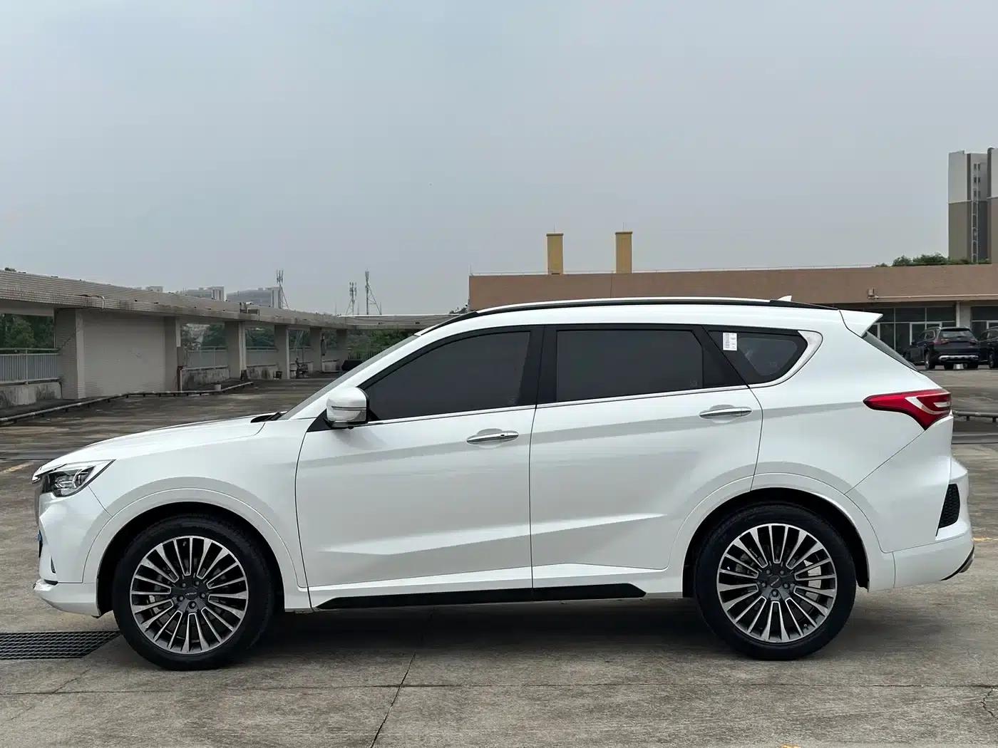 Jetour X70 2020 1.5T DCT Premium Edition 5-seater — миниатюра 8