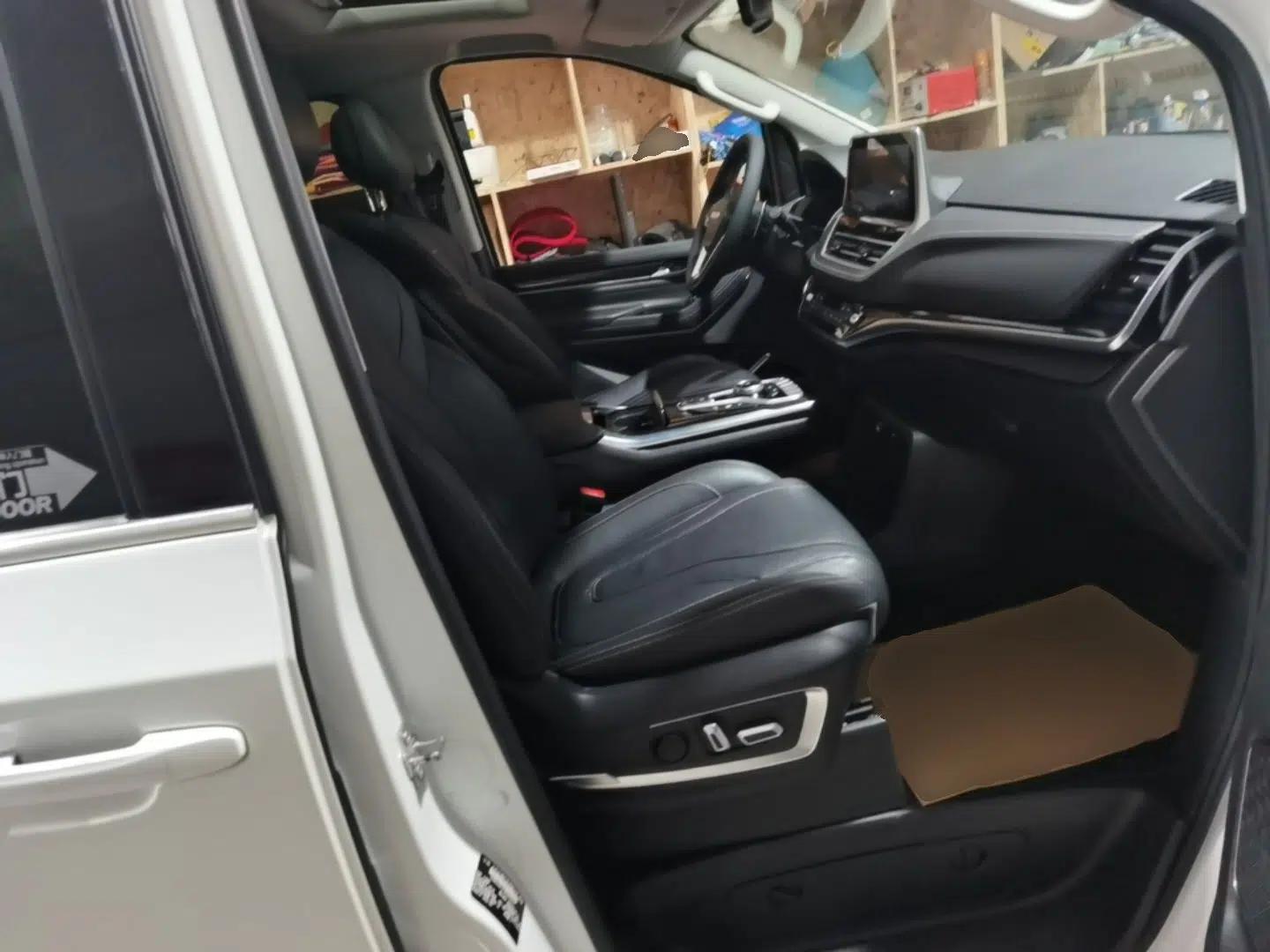 SAIC MAXUS G20 2021 PLUS 2.0T Gasoline Automatic Luxury Edition — миниатюра 23