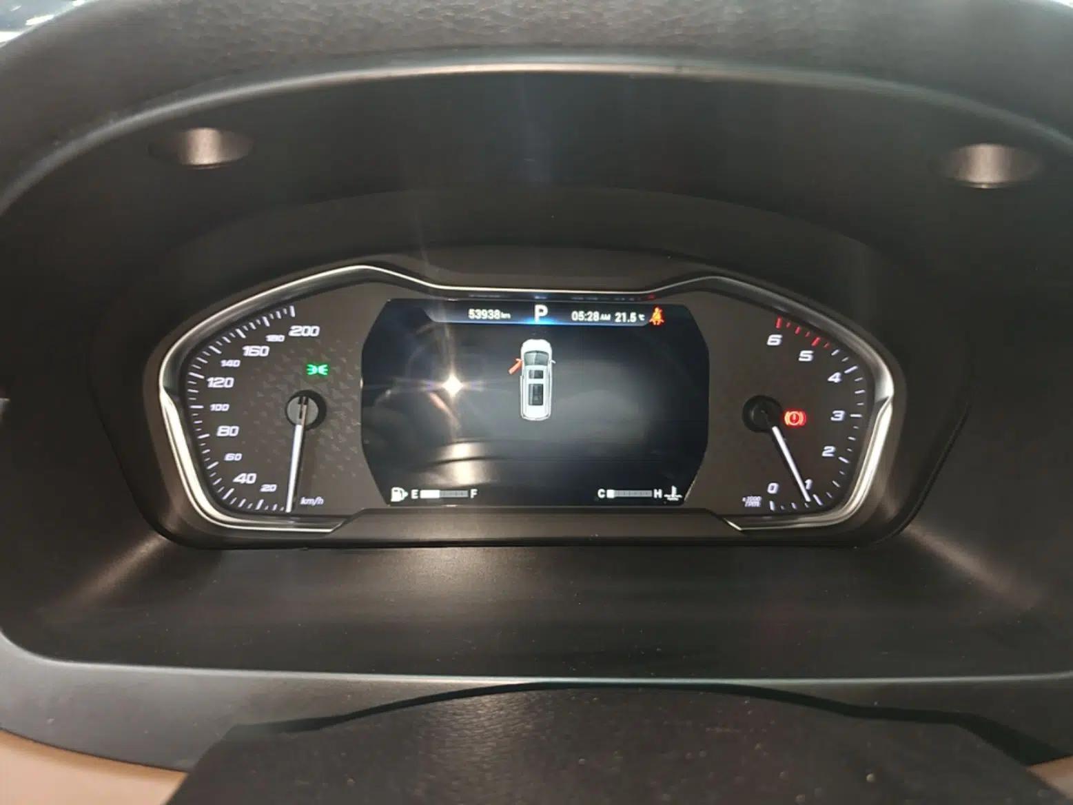 SAIC MAXUS G20 2023 Facelift PLUS 2.0T Diesel Automatic Luxury Edition — миниатюра 14
