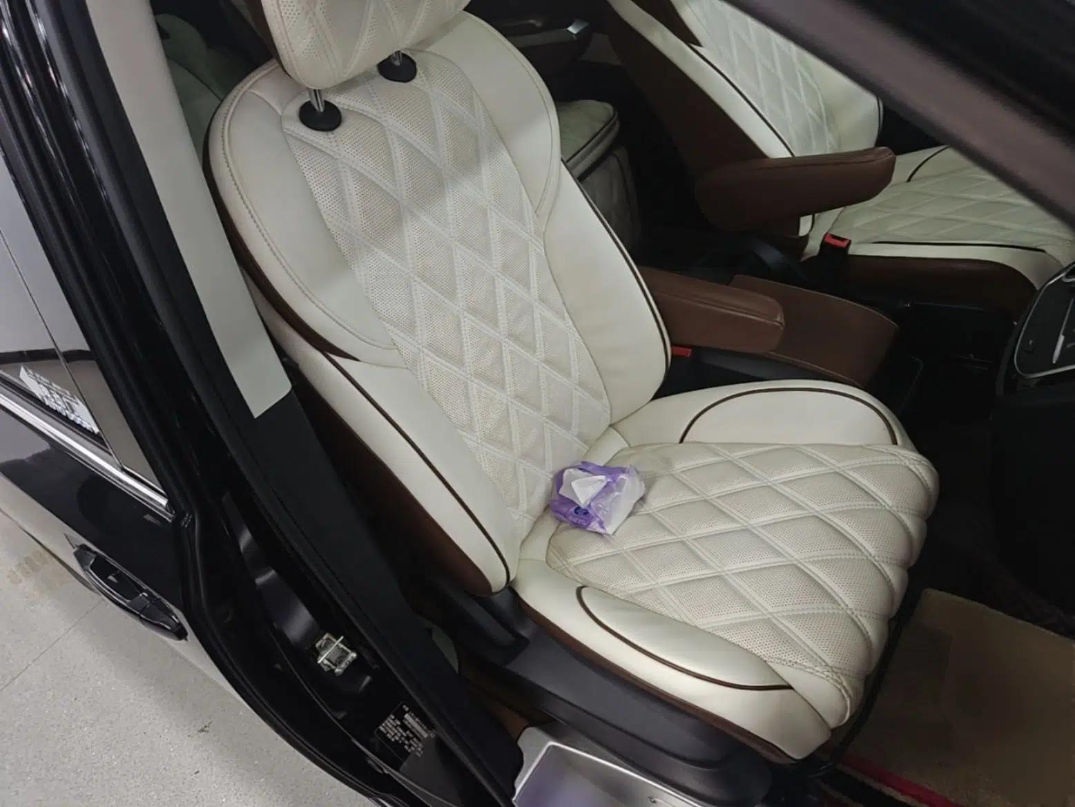SAIC MAXUS G20 2023 Facelift PLUS 2.0T Diesel Automatic Luxury Edition — миниатюра 23