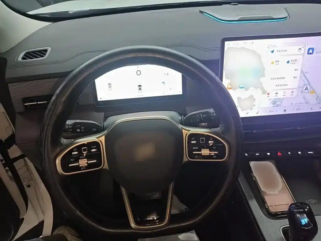 Jetour X90 PRO 2024 2.0T DCT Premium Edition 7-seater — миниатюра 11
