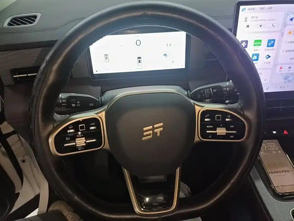 Jetour X90 PRO 2024 2.0T DCT Premium Edition 7-seater — миниатюра 12