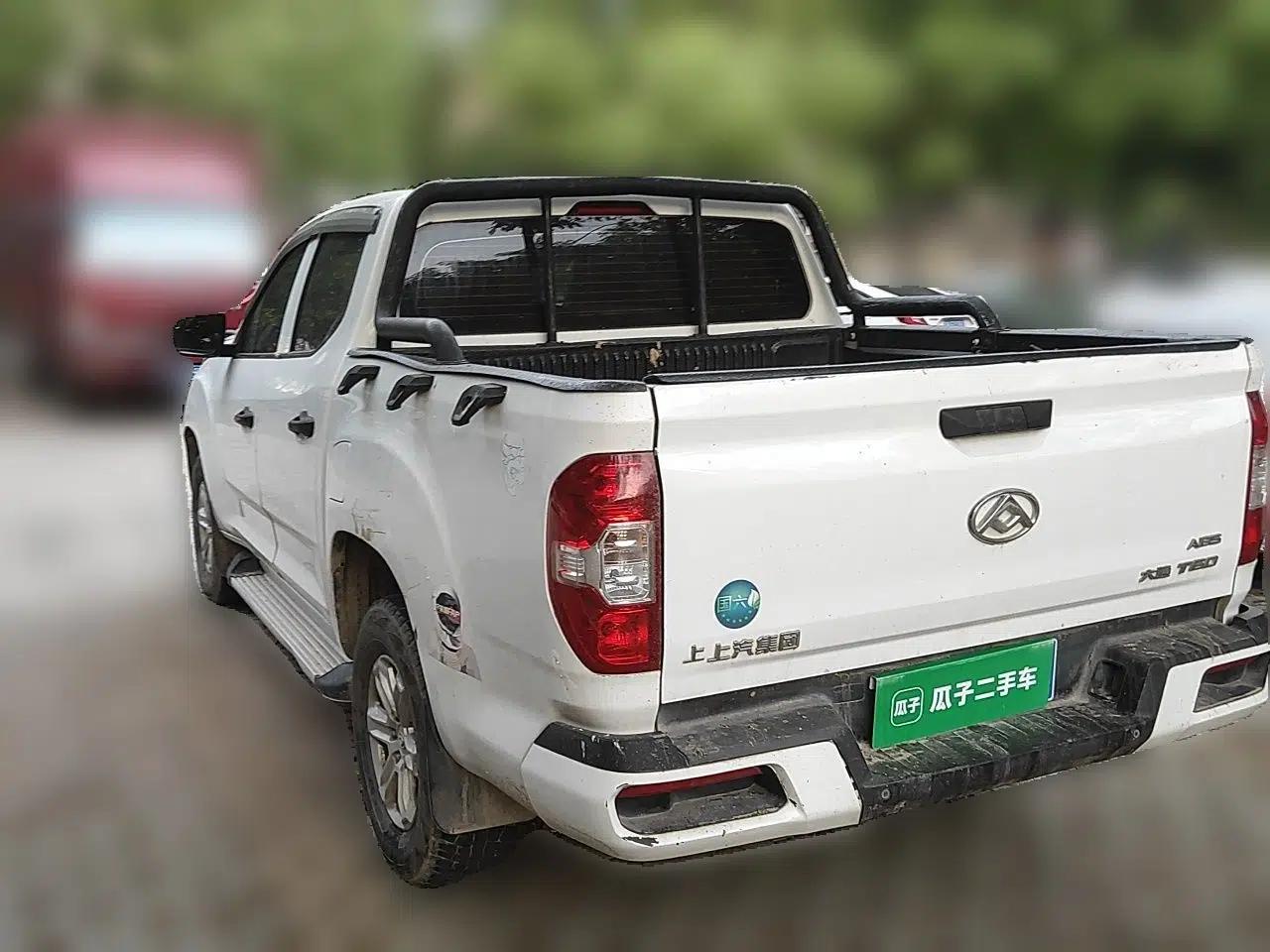 SAIC MAXUS T60 2020 2.0T Diesel Manual Two-Wheel Drive High-Ride Pioneer Edition Standard Cab China VI — миниатюра 4