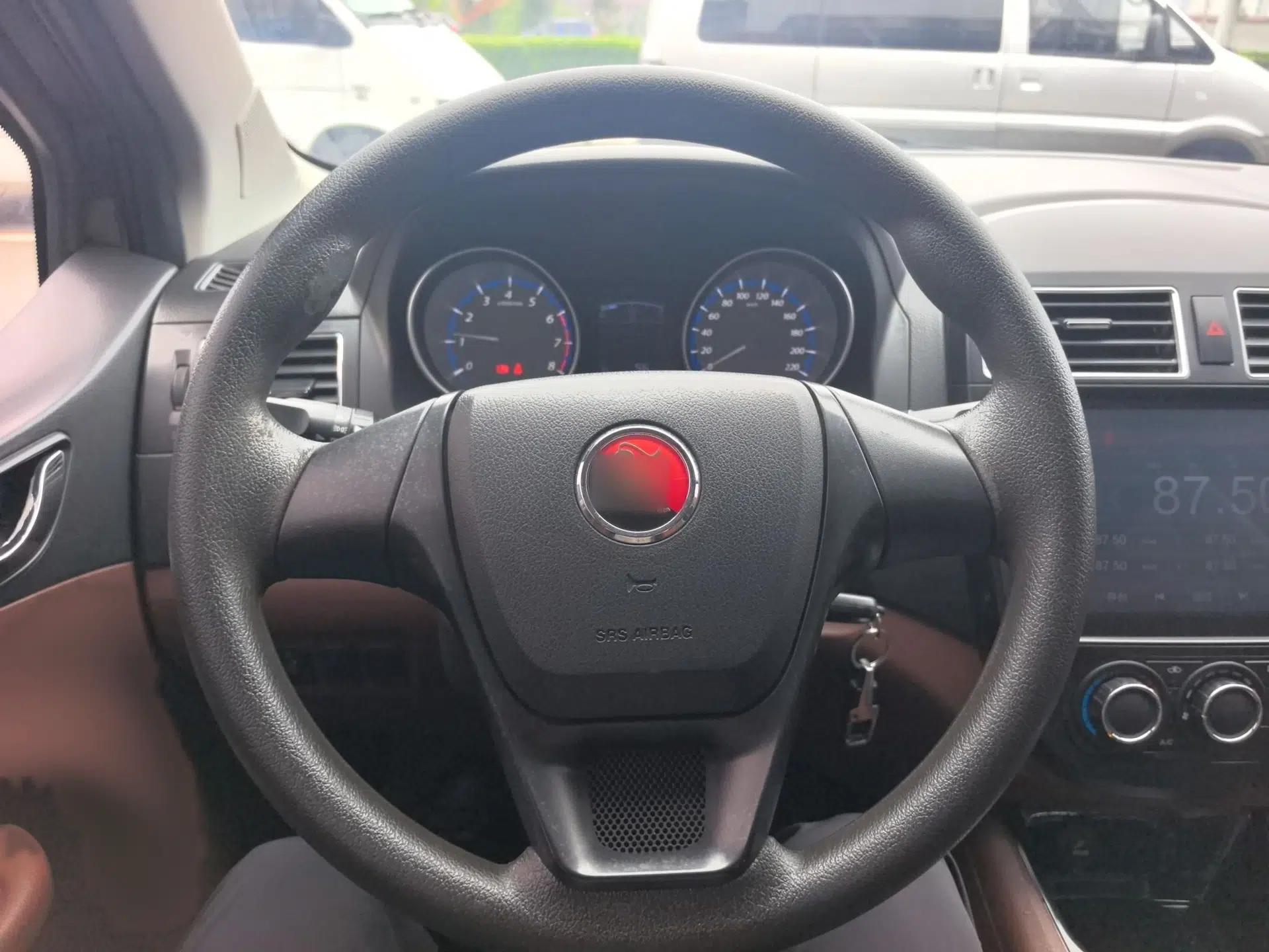 FORTHING Joyear X5 2016 1.6L Manual Luxury Edition — миниатюра 8