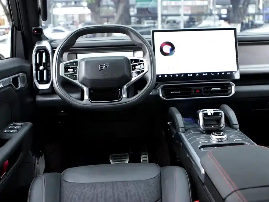 Jetour Traveler C-DM 2025 Model C-DM 208KM Forest Edition 5-Seater — миниатюра 12