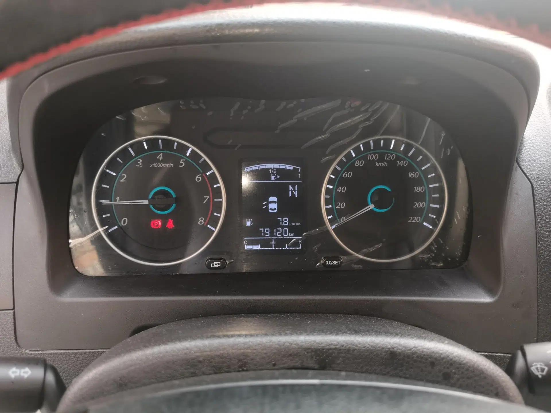 FORTHING Joyear XV 2015 1.6L CVT Comfort Model — миниатюра 12