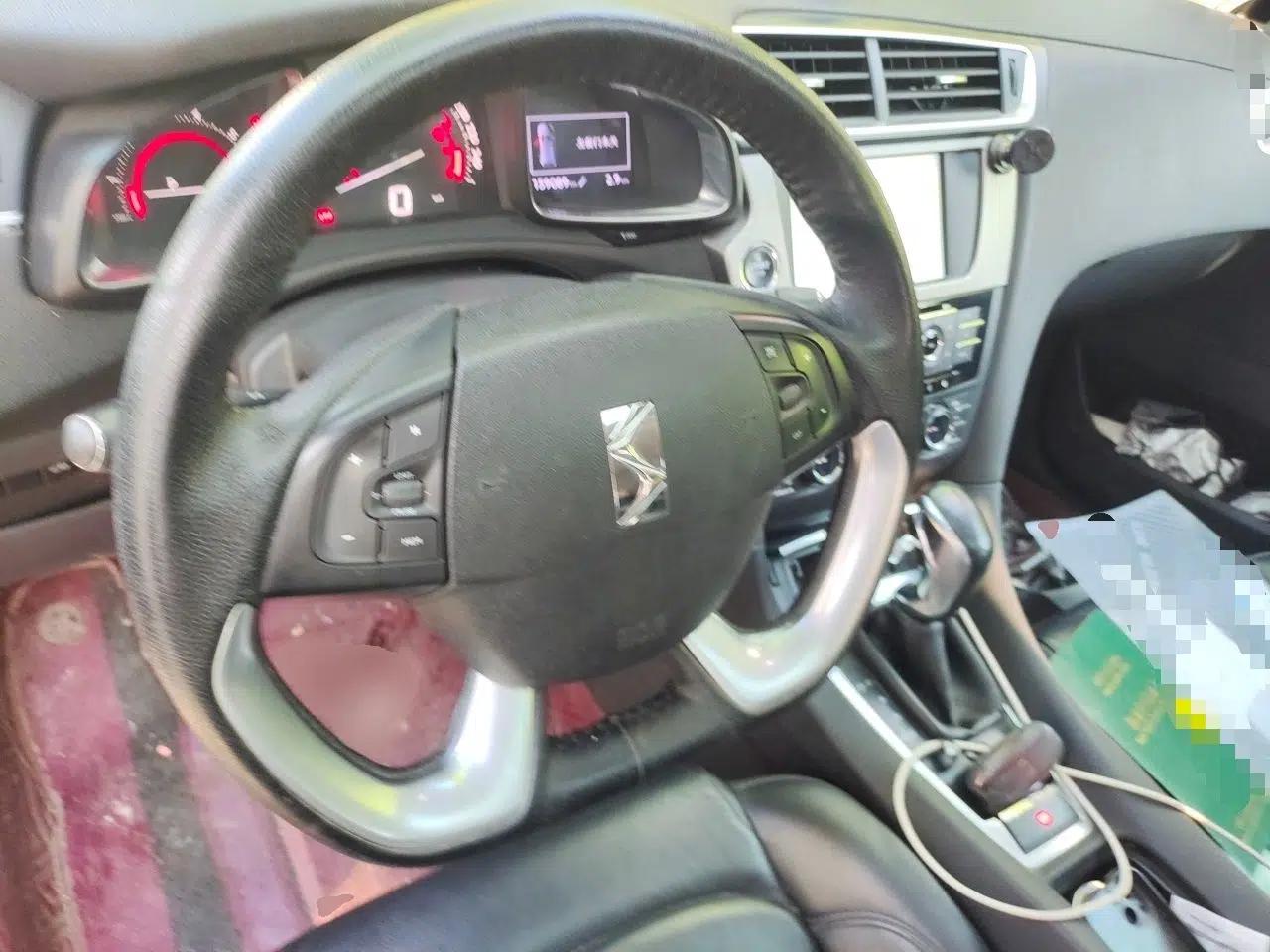 DS 5LS 2014 1.6T Luxury Edition THP160 — миниатюра 11