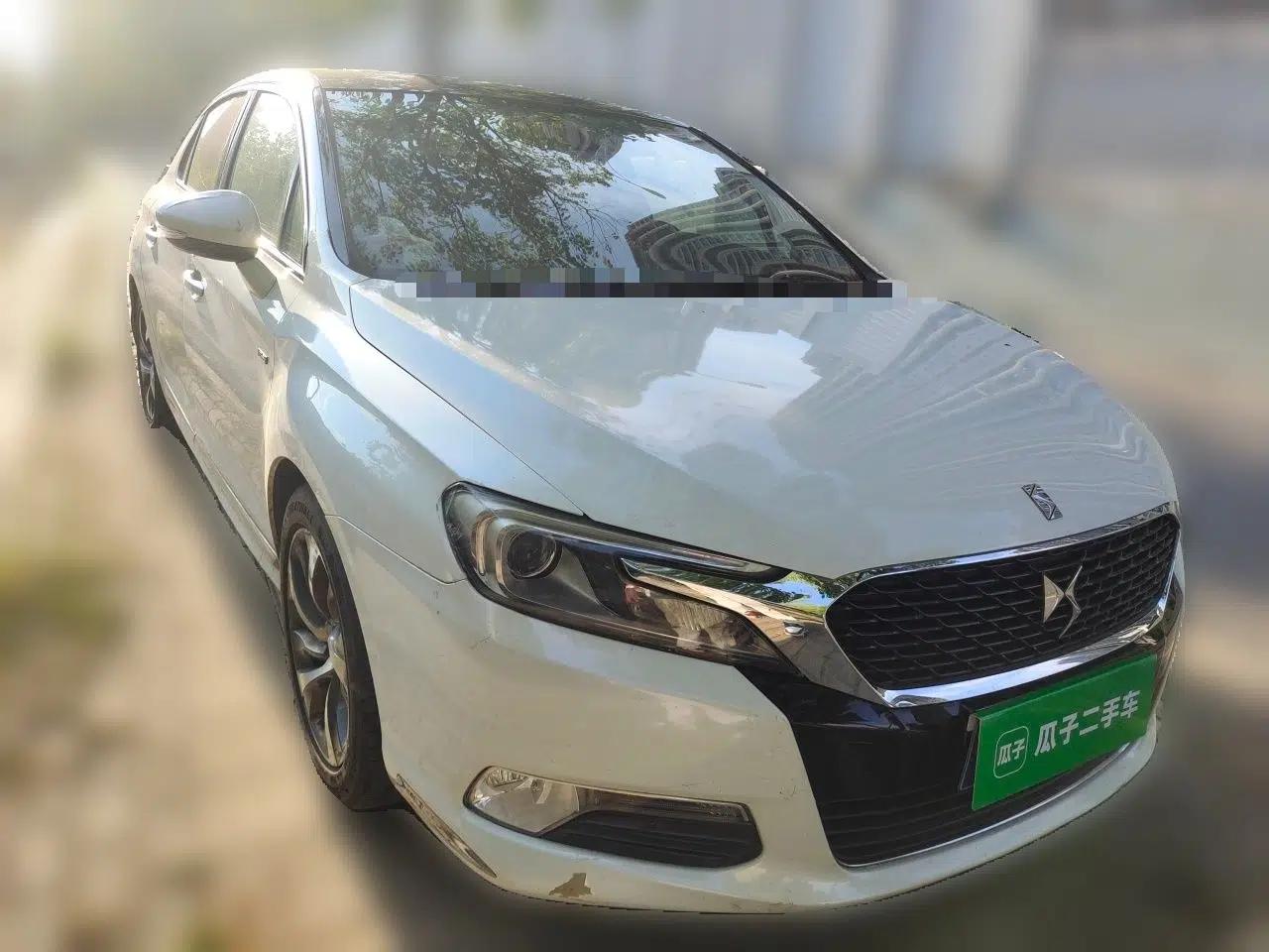 DS 5LS 2014 1.6T Luxury Edition THP160 — миниатюра 3
