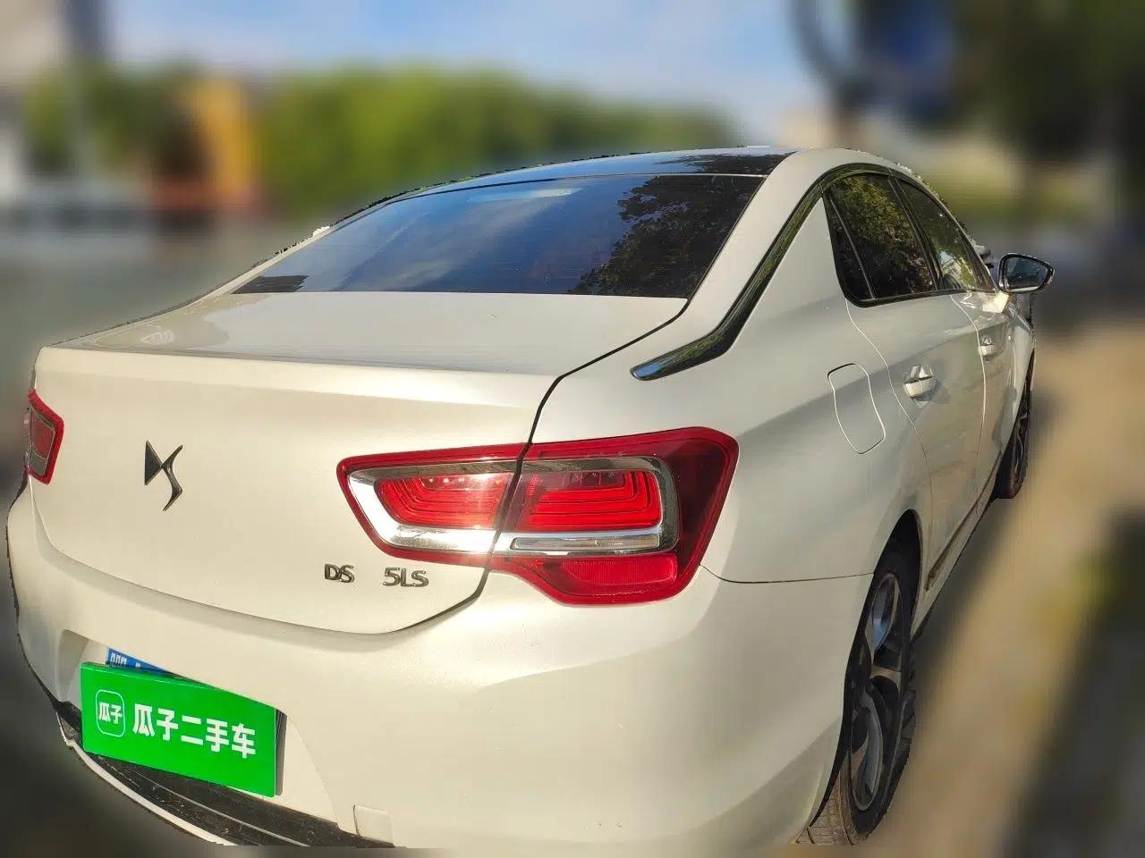 DS 5LS 2014 1.6T Luxury Edition THP160 — миниатюра 6