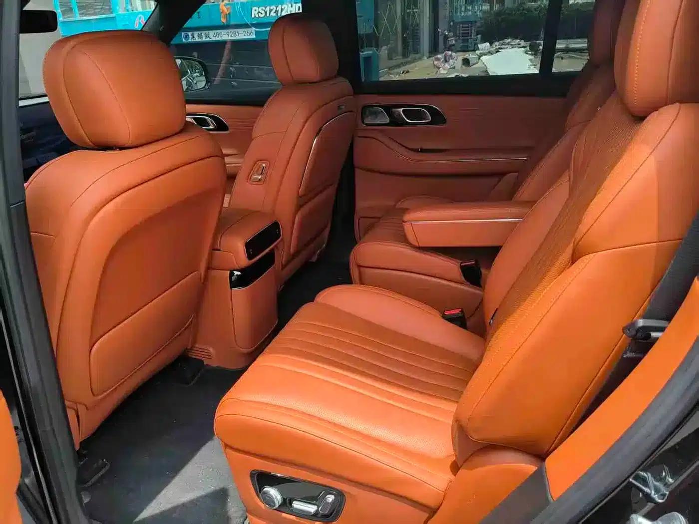 Galaxy M9 2025 210km/h AWD Navigator Edition — миниатюра 12