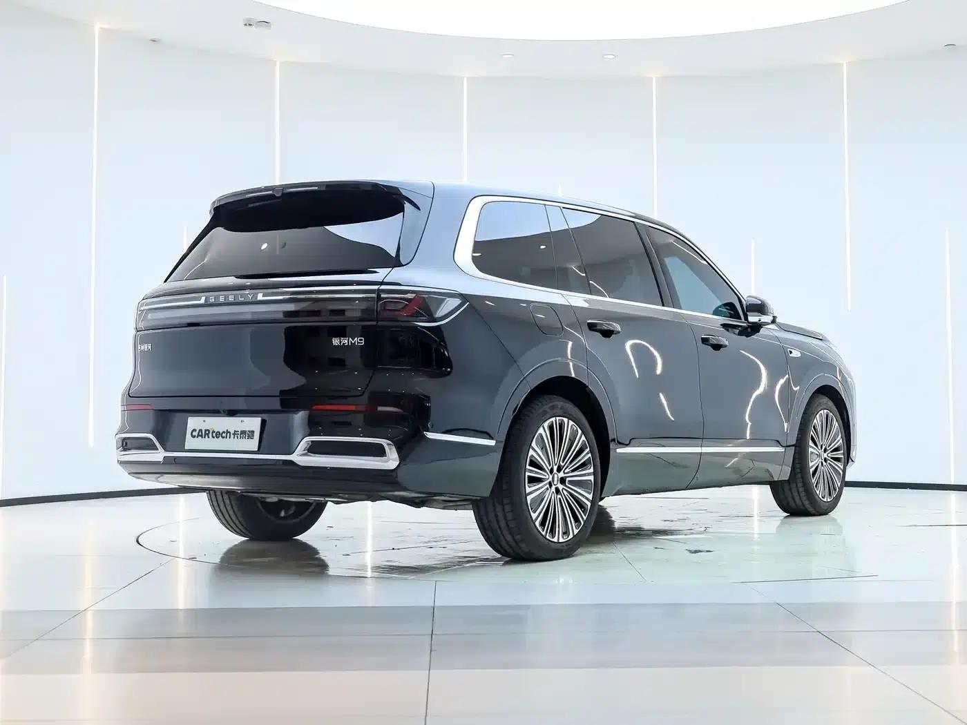 Galaxy M9 2025 210km/h AWD Navigator Edition — миниатюра 19