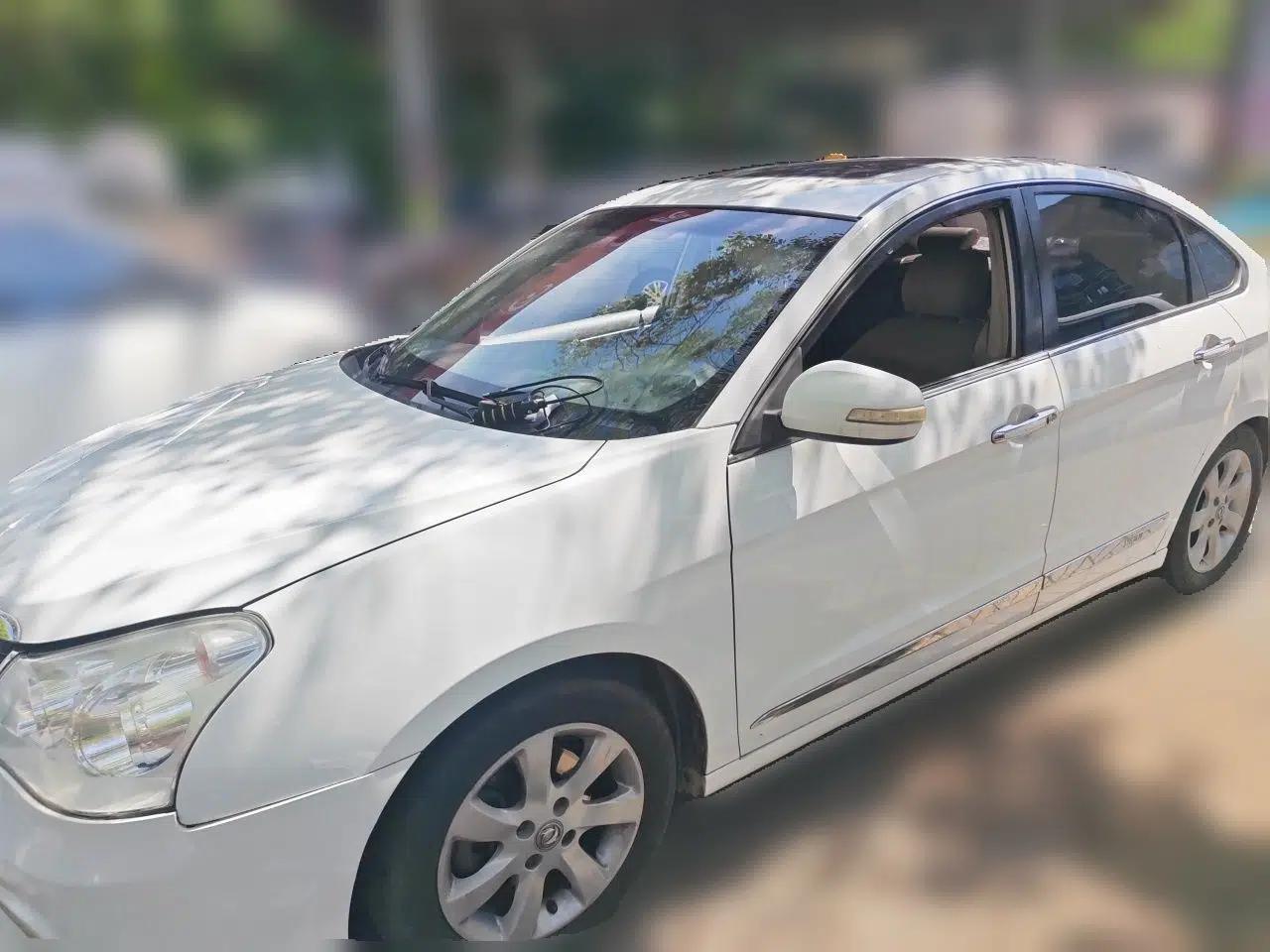 Dongfeng Aeolus A60 2014 1.6L Automatic Prestige Model — миниатюра 1