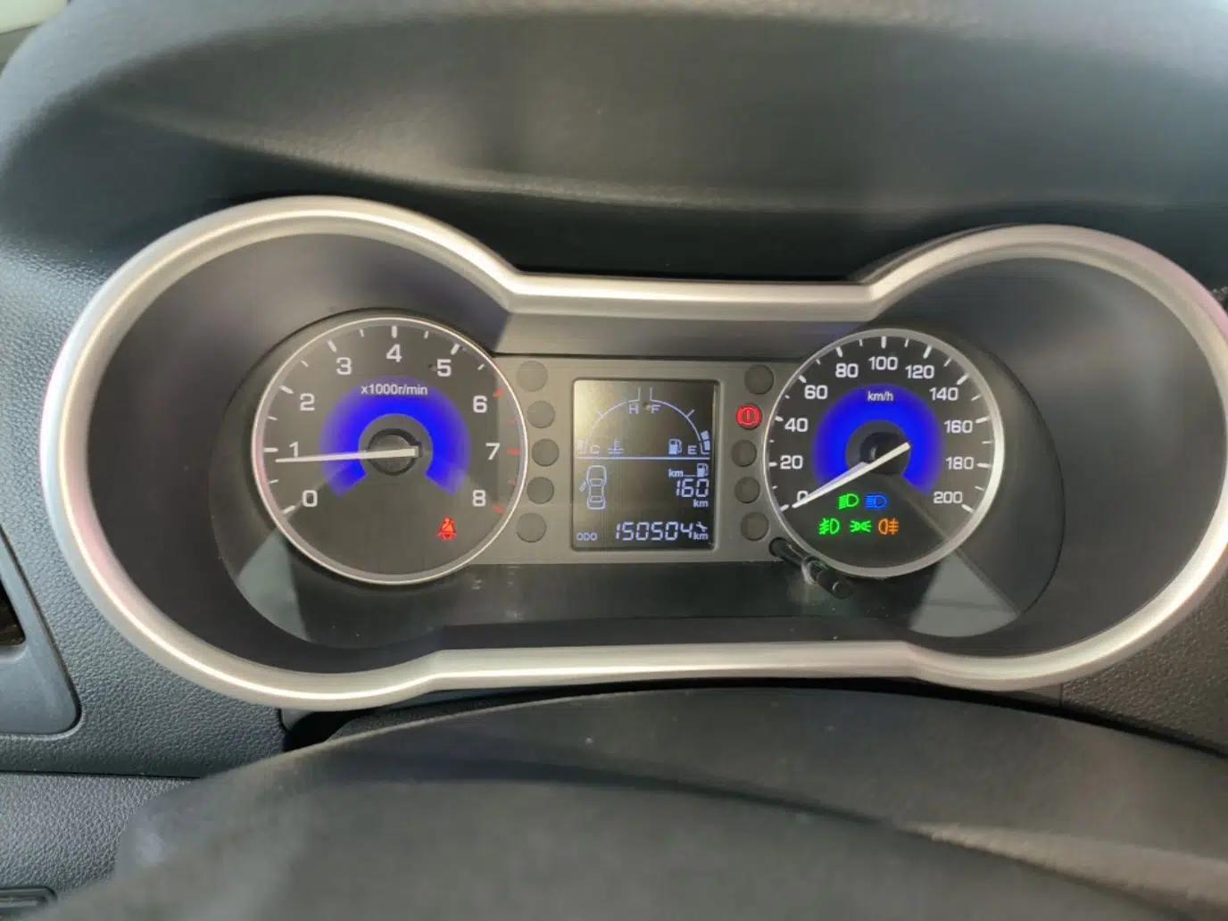 Dongfeng Aeolus AX3 2016 1.5L Manual Shangkue Model — миниатюра 14