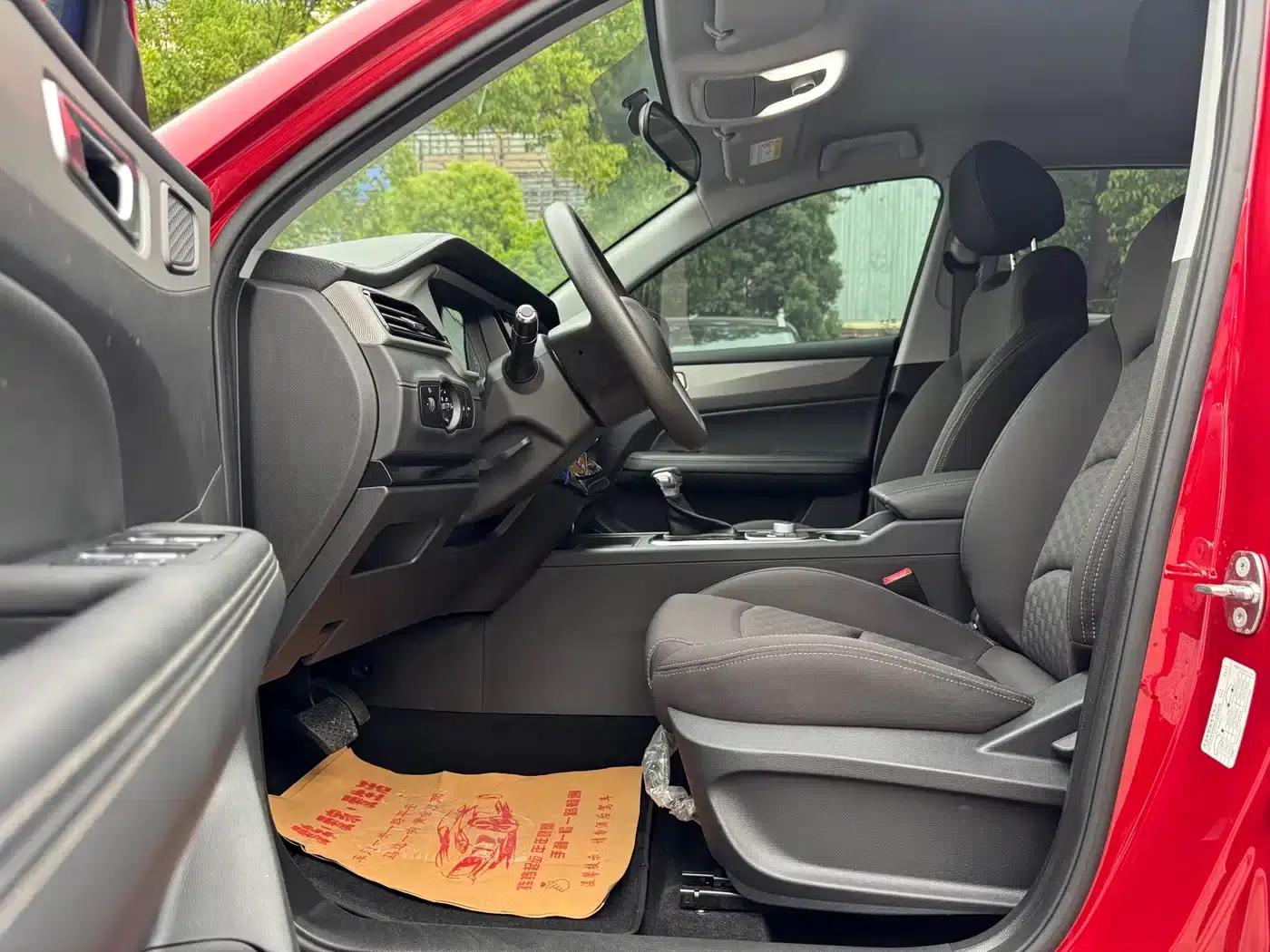 2023 X-Trail 1.5L CVT Premium Edition — миниатюра 5