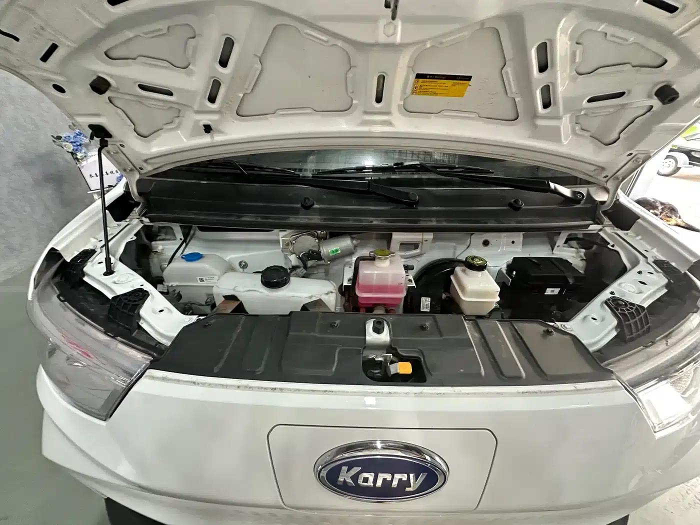 Yangtze Finless Porpoise E7 2025 Entrepreneur Edition, 41.86kWh, 6-seater — миниатюра 21