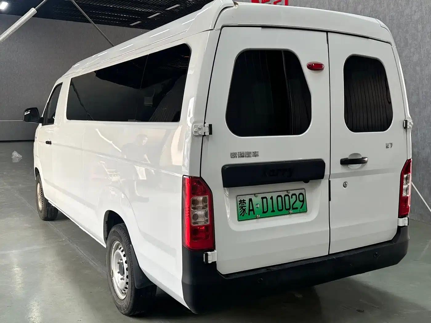 Yangtze Finless Porpoise E7 2025 Entrepreneur Edition, 41.86kWh, 6-seater — миниатюра 5