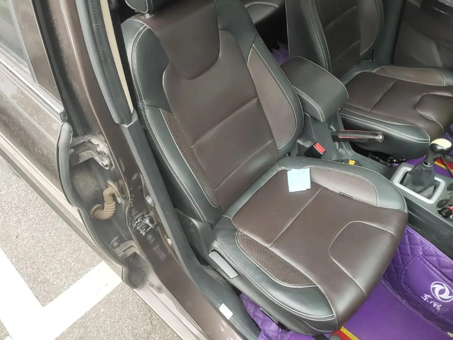 Dongfeng Fengon 330 2018 1.5L 330S Comfort Edition DK15 — миниатюра 23