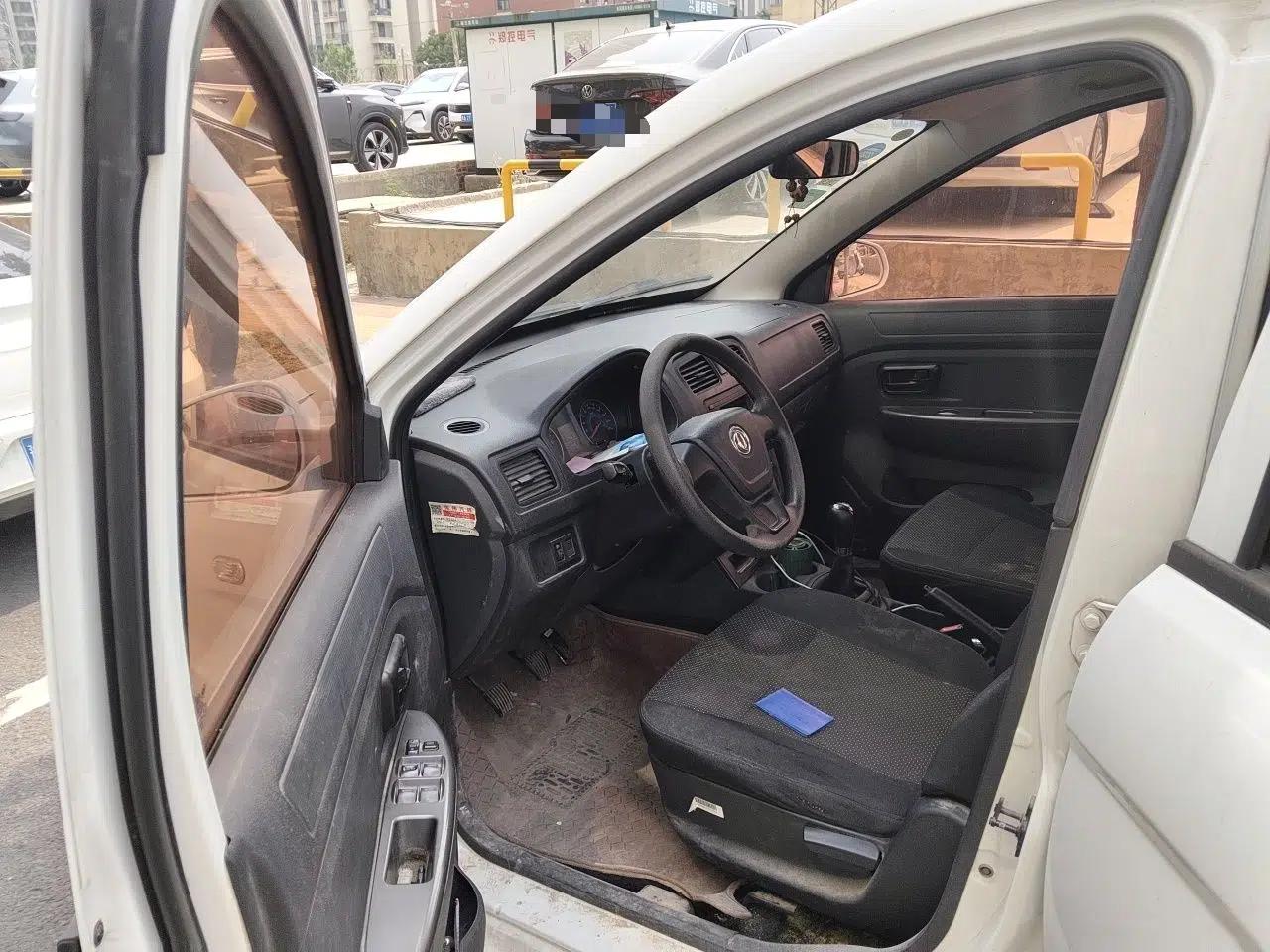 Dongfeng Fengon 330 2018 1.5L Manual Practical II DK15 — миниатюра 17
