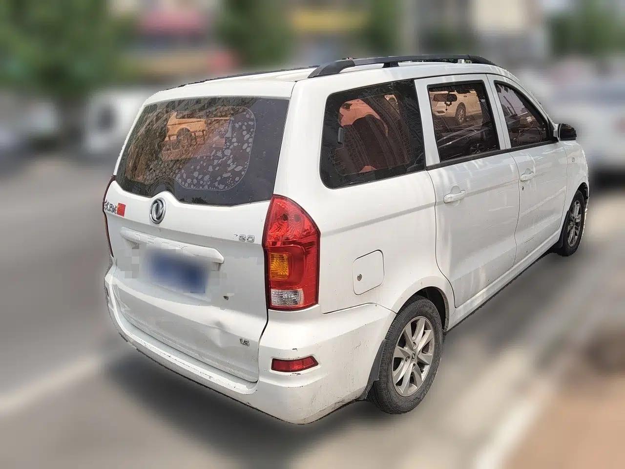 Dongfeng Fengon 330 2018 1.5L Manual Practical II DK15 — миниатюра 6