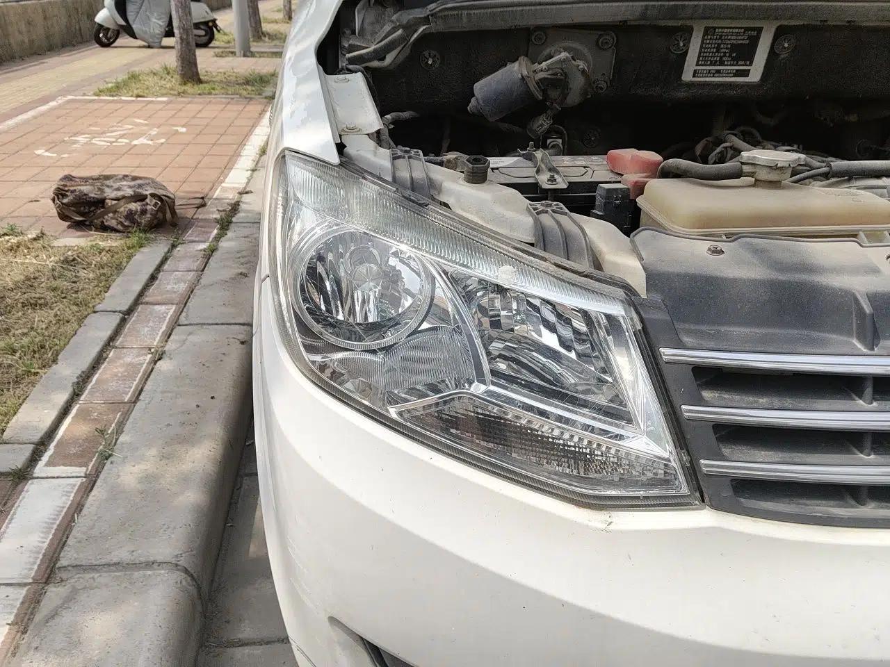 Dongfeng Fengon 330 2018 1.5L Manual Practical II DK15 — миниатюра 7