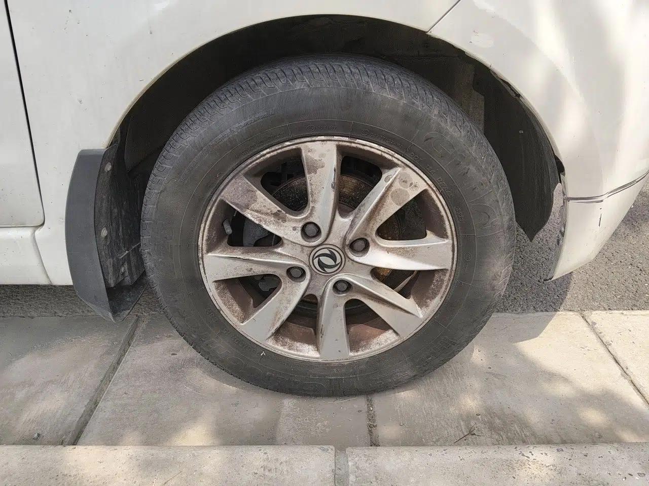 Dongfeng Fengon 330 2018 1.5L Manual Practical II DK15 — миниатюра 8