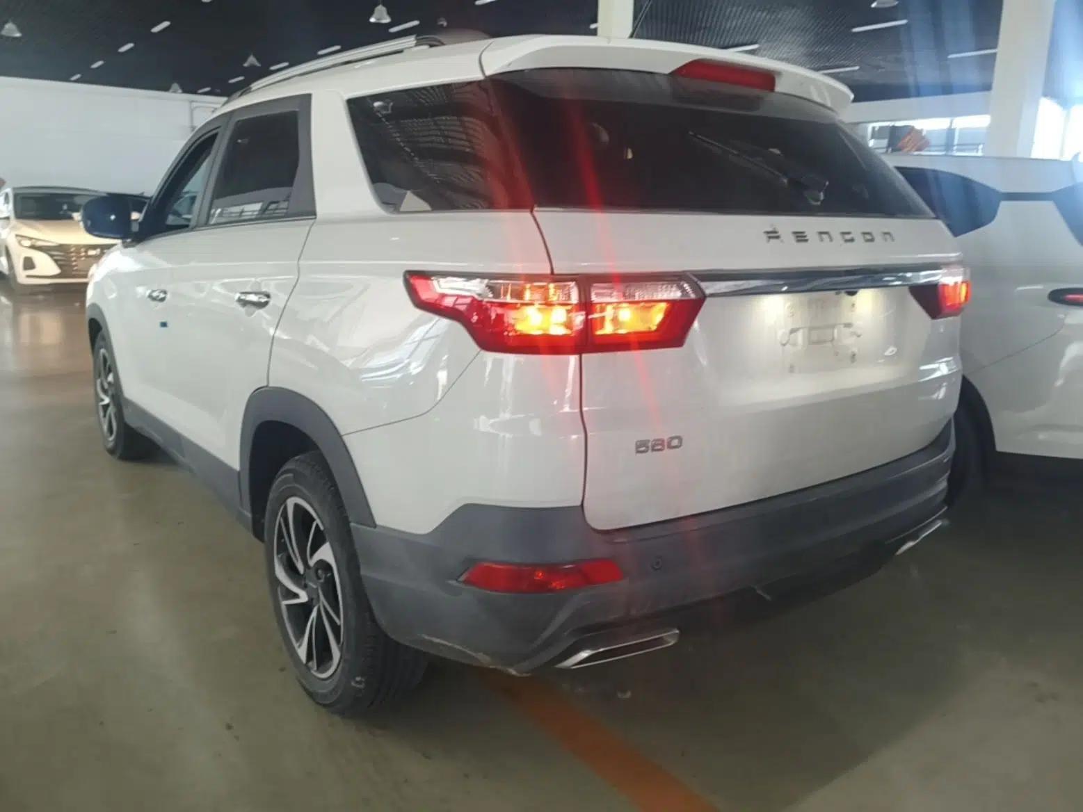 Dongfeng Fengon S560 2022 1.5T CVT Elite Version — миниатюра 4