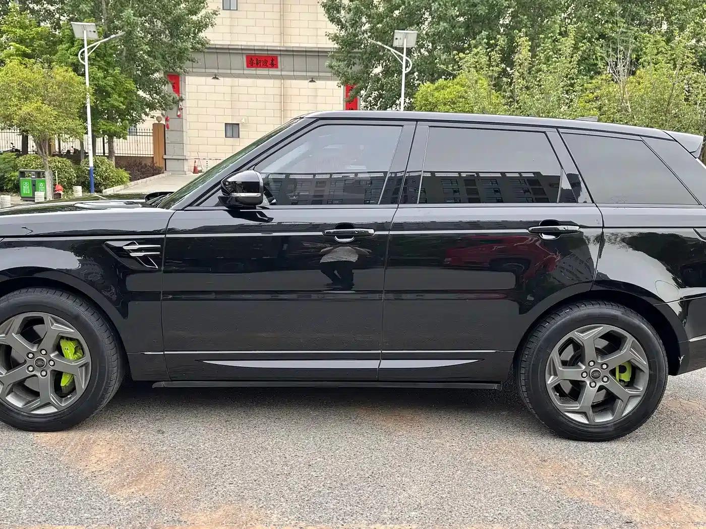 Range Rover Sport HSE 2019 P400e — миниатюра 23