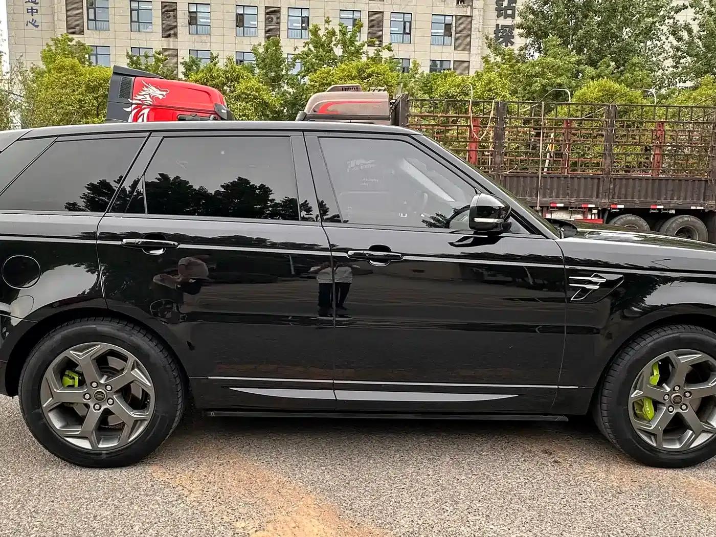 Range Rover Sport HSE 2019 P400e — миниатюра 24