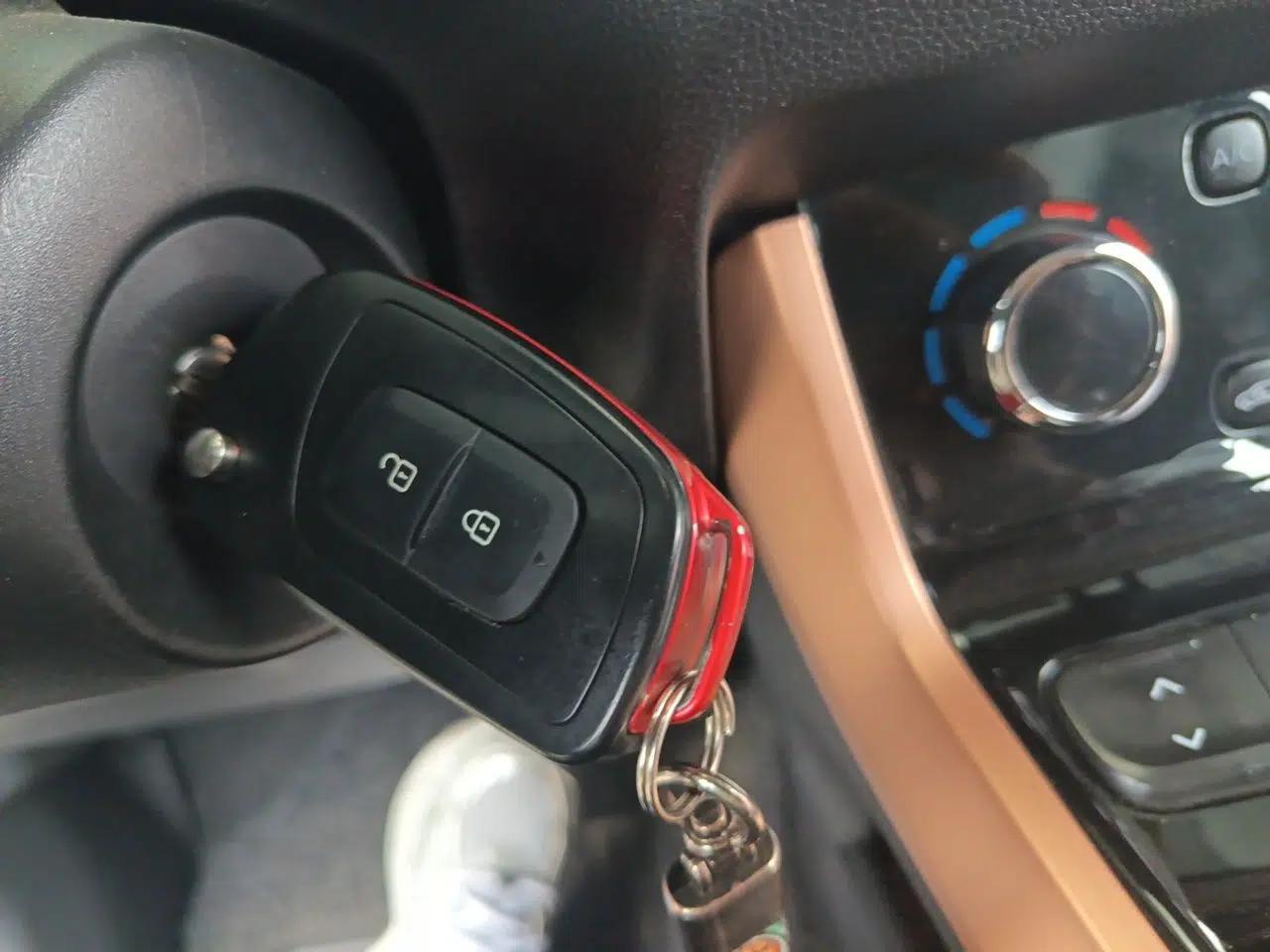 Dongfeng NAMMI BOX 2022 Chasing Wind Edition 351 km Advanced Model — миниатюра 9