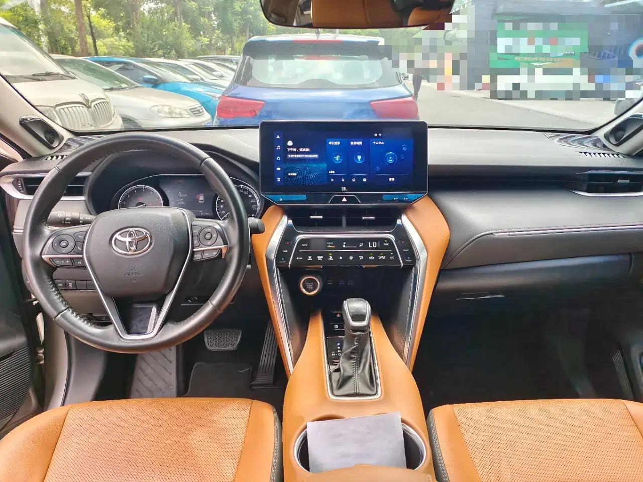 Toyota Venza 2022 2.0L CVT Two-Wheel Drive Prestige Edition — миниатюра 10