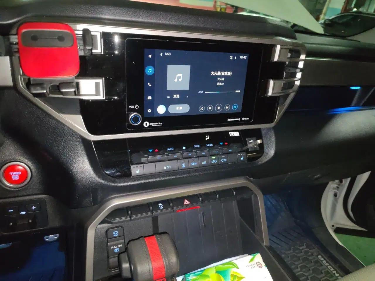 Toyota Tundra  — миниатюра 14