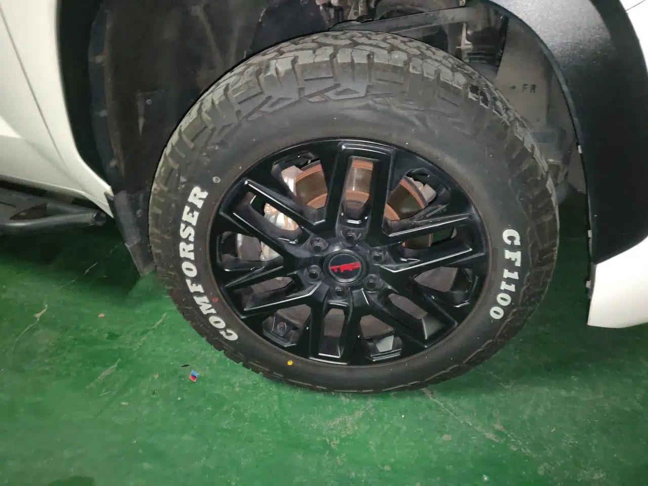 Toyota Tundra  — миниатюра 8