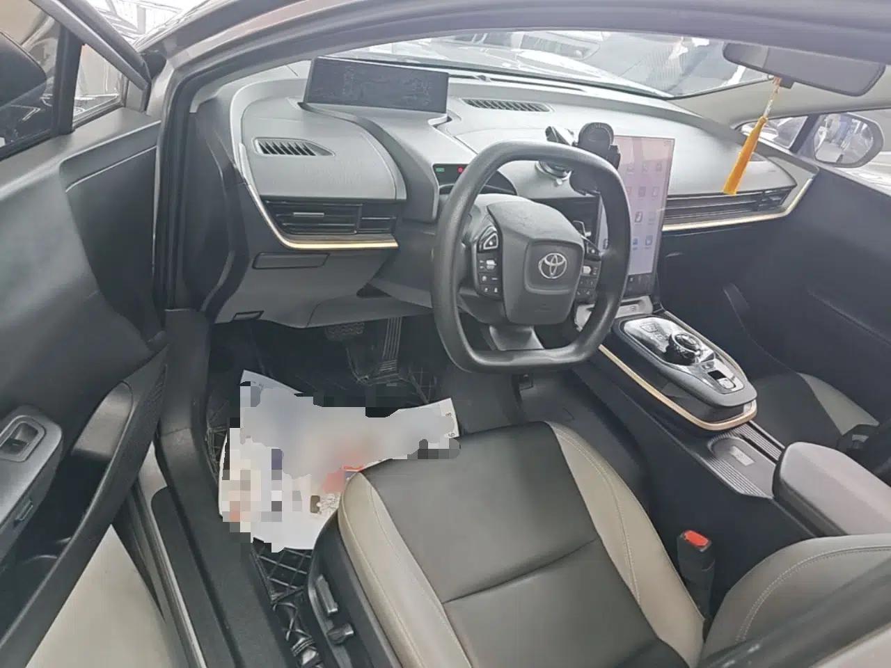 Toyota bZ3 2023 517 km Elite PRO — миниатюра 13