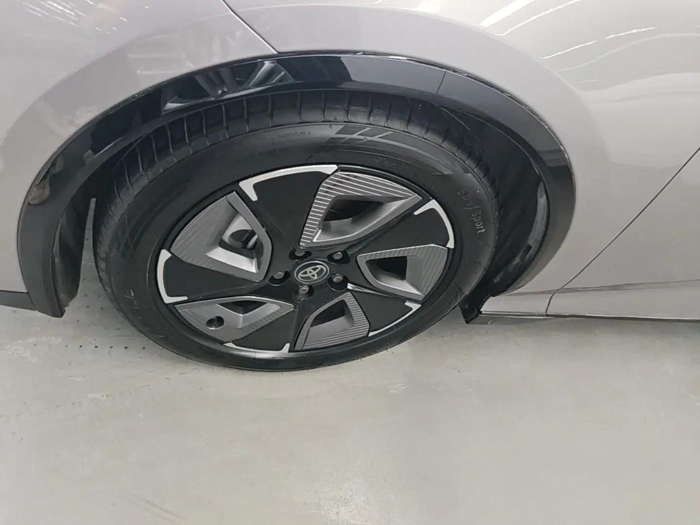 Toyota bZ3 2023 517 km Elite PRO — миниатюра 8
