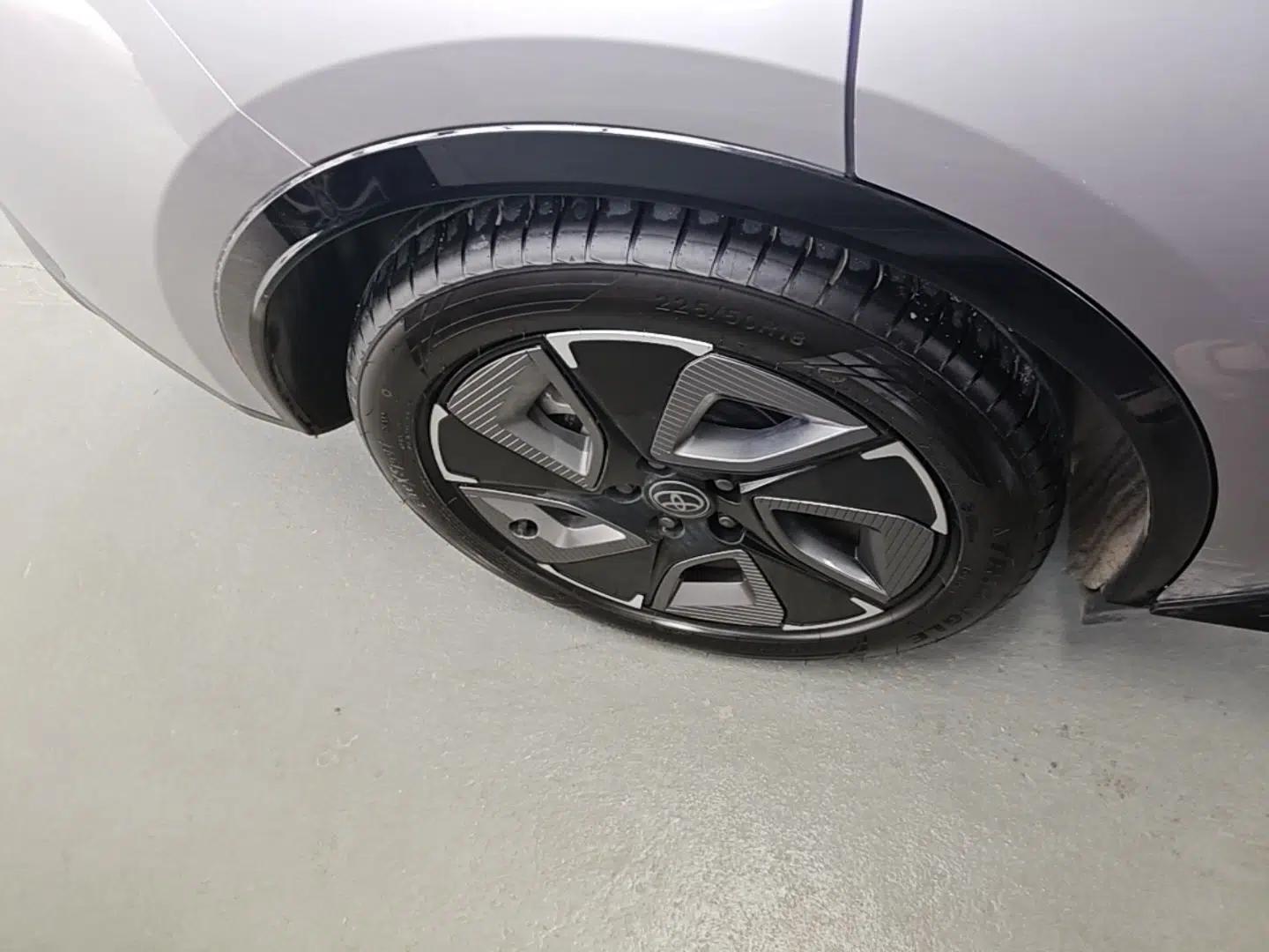 Toyota bZ3 2023 517 km Elite PRO — миниатюра 10