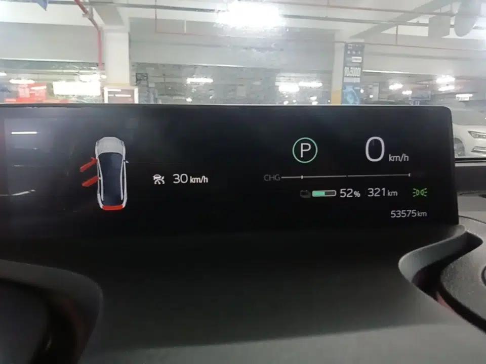 Toyota bZ3 2023 616 km Long-Range Premium — миниатюра 14