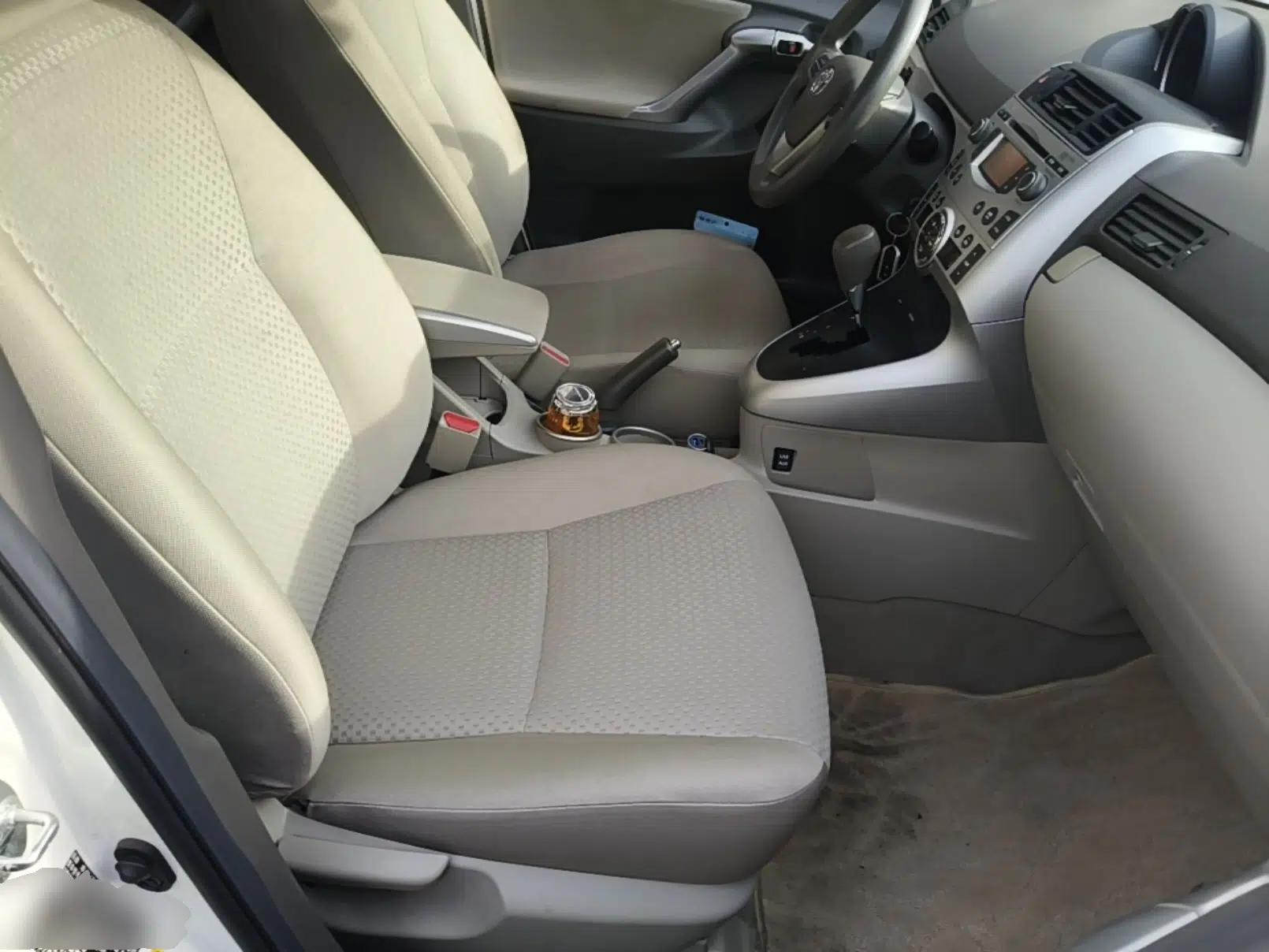 Toyota Verso 2014 Starlight 180G CVT Comfort Edition — миниатюра 23