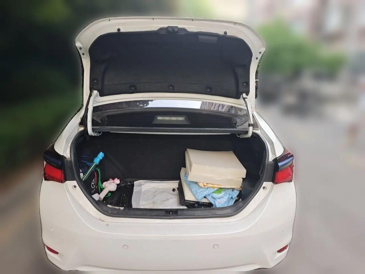 Toyota Corolla Hybrid E+ 2019 1.8L E-CVT Leading Edition — миниатюра 20