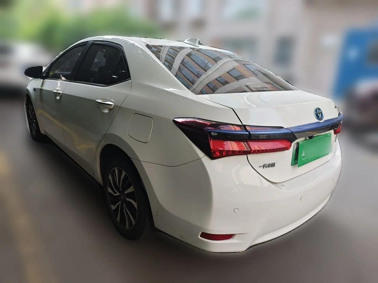 Toyota Corolla Hybrid E+ 2019 1.8L E-CVT Leading Edition — миниатюра 4