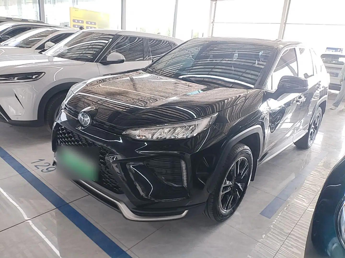 Toyota Wildlander New Energy 2021 High-Performance Edition 2.5L Two-Wheel Drive Powerful Version — миниатюра 1